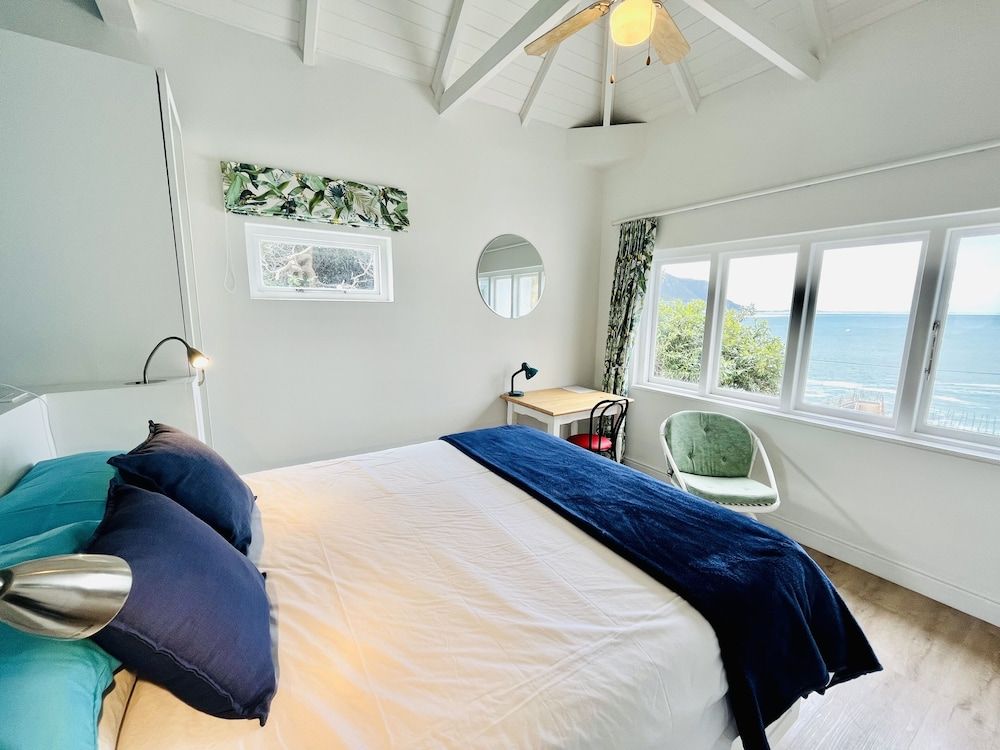 5 - Isis Room, Deluxe Sea View