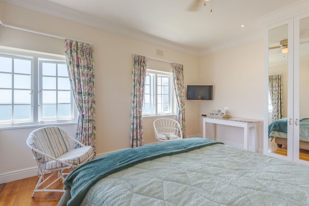 4 - Saraswati Room, Deluxe Ocean View