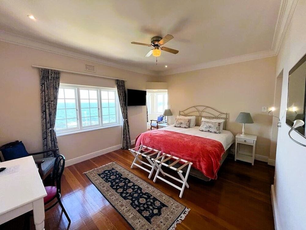 2 - Nyambe Room, Premium Sea View