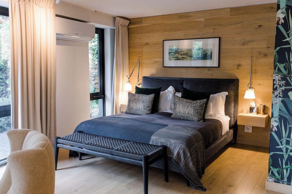 Maison Noir Opulent Garden Suite Room