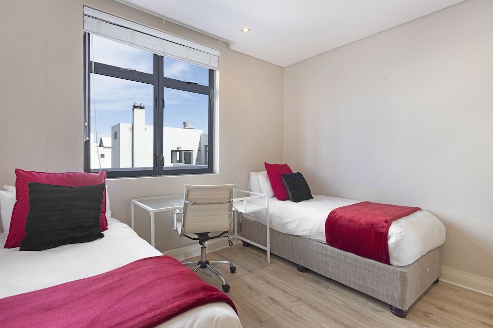 Apartment (2 Bedrooms)