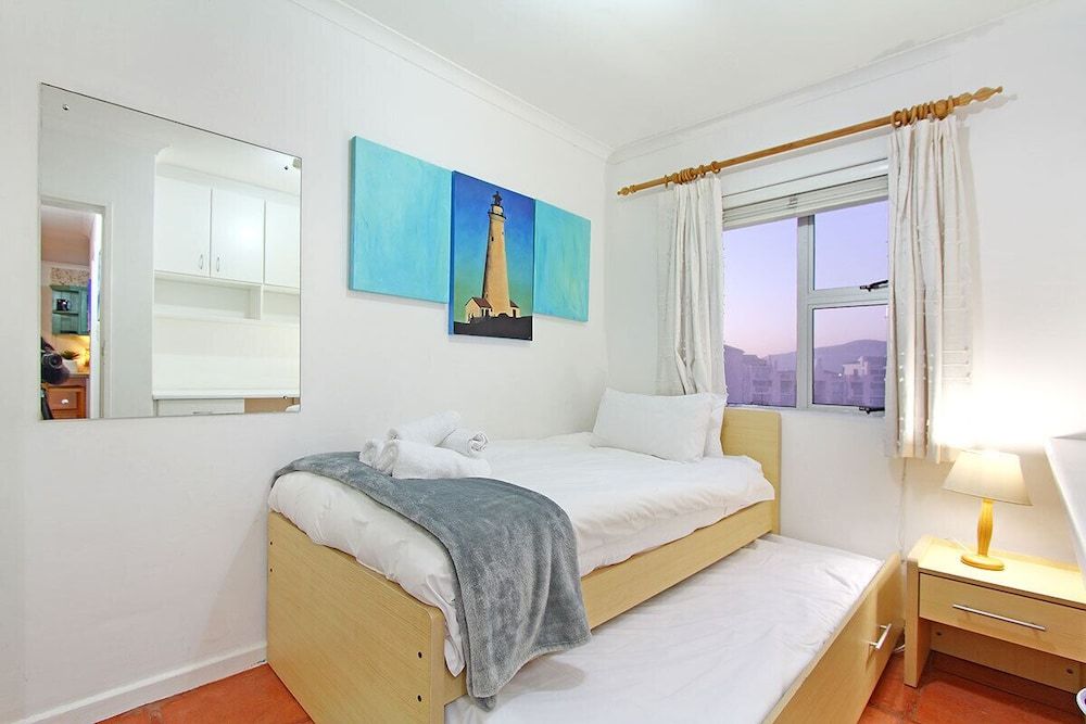 Apartment (2 Bedrooms)