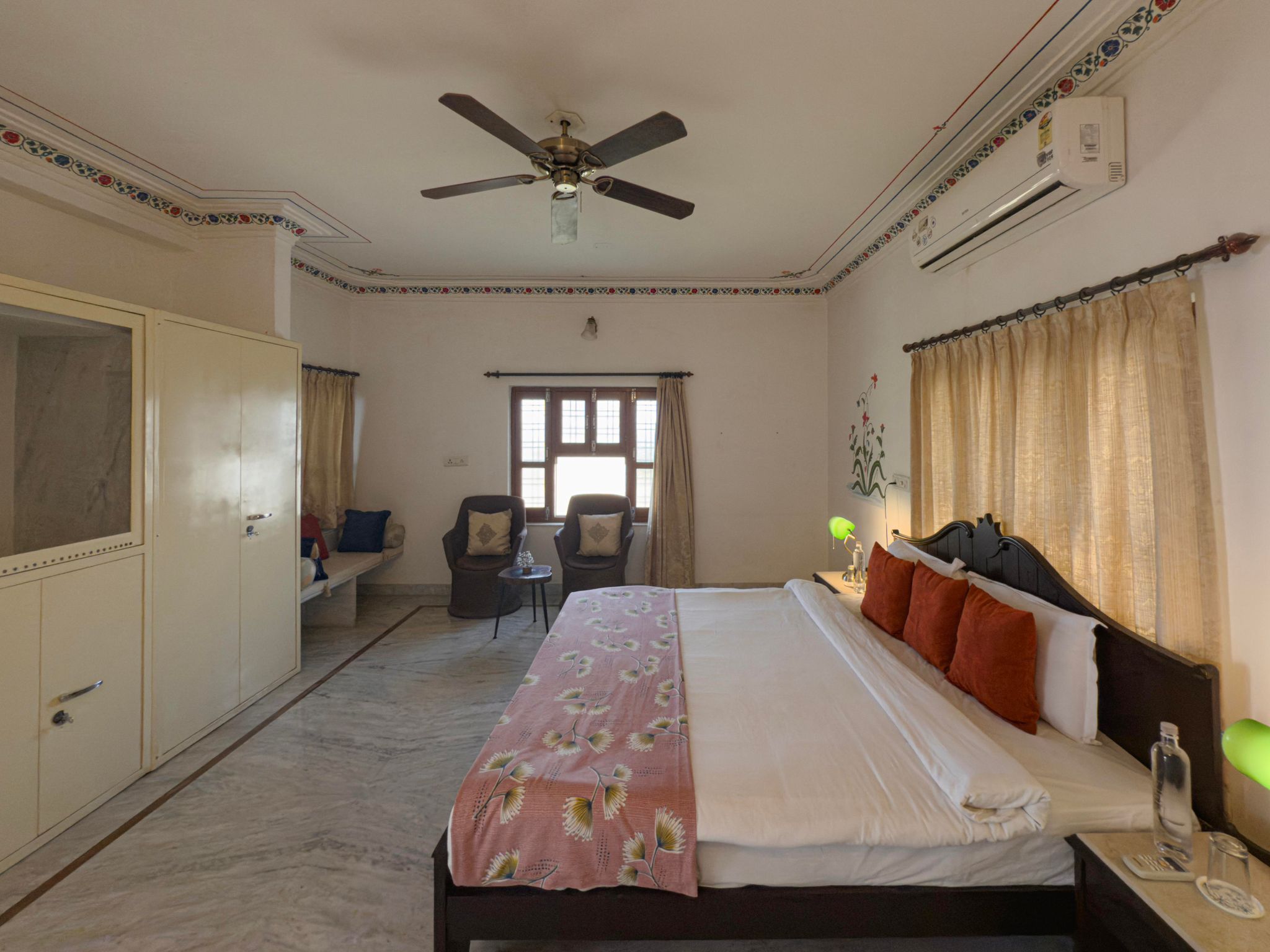 Terrace suite with living room