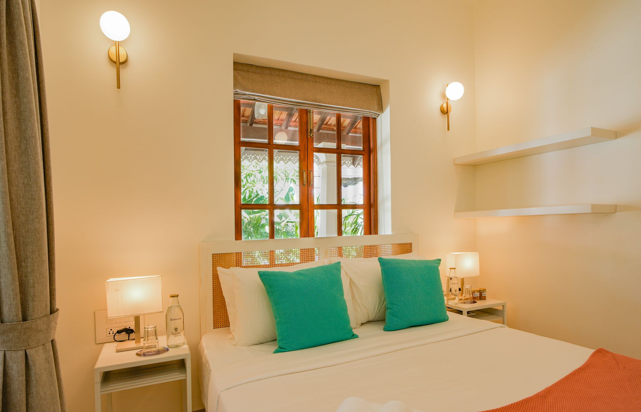  Elivass 4 BHK with Pvt Pool in Arpora | Lumin 4 BHK with Pvt Pool  2