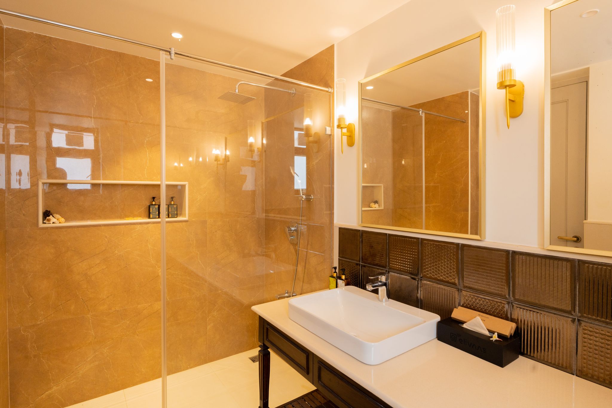  Elivass 4 BHK with Pvt Pool in Arpora | Lumin 4 BHK with Pvt Pool  12