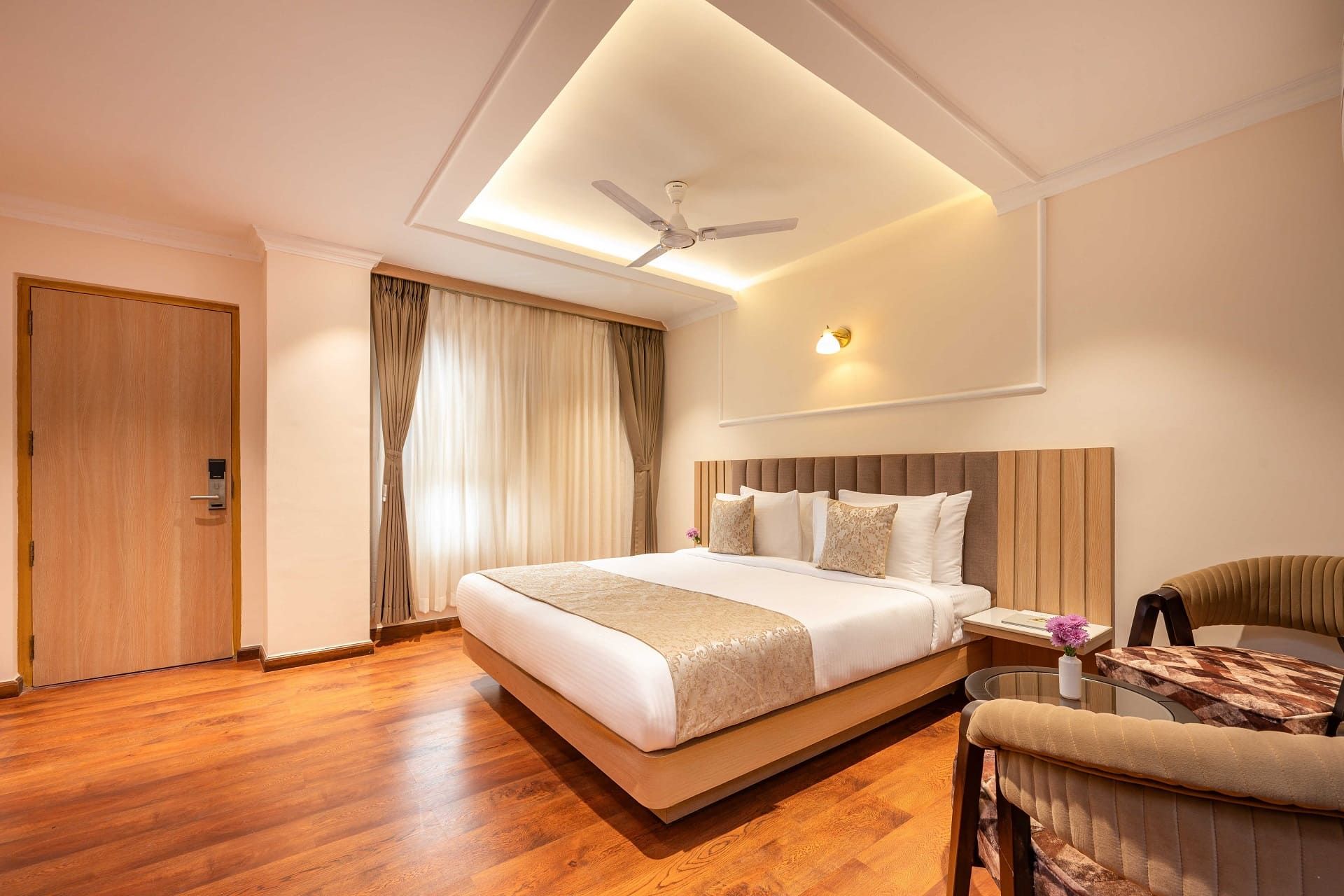 Deluxe View Room with A/C