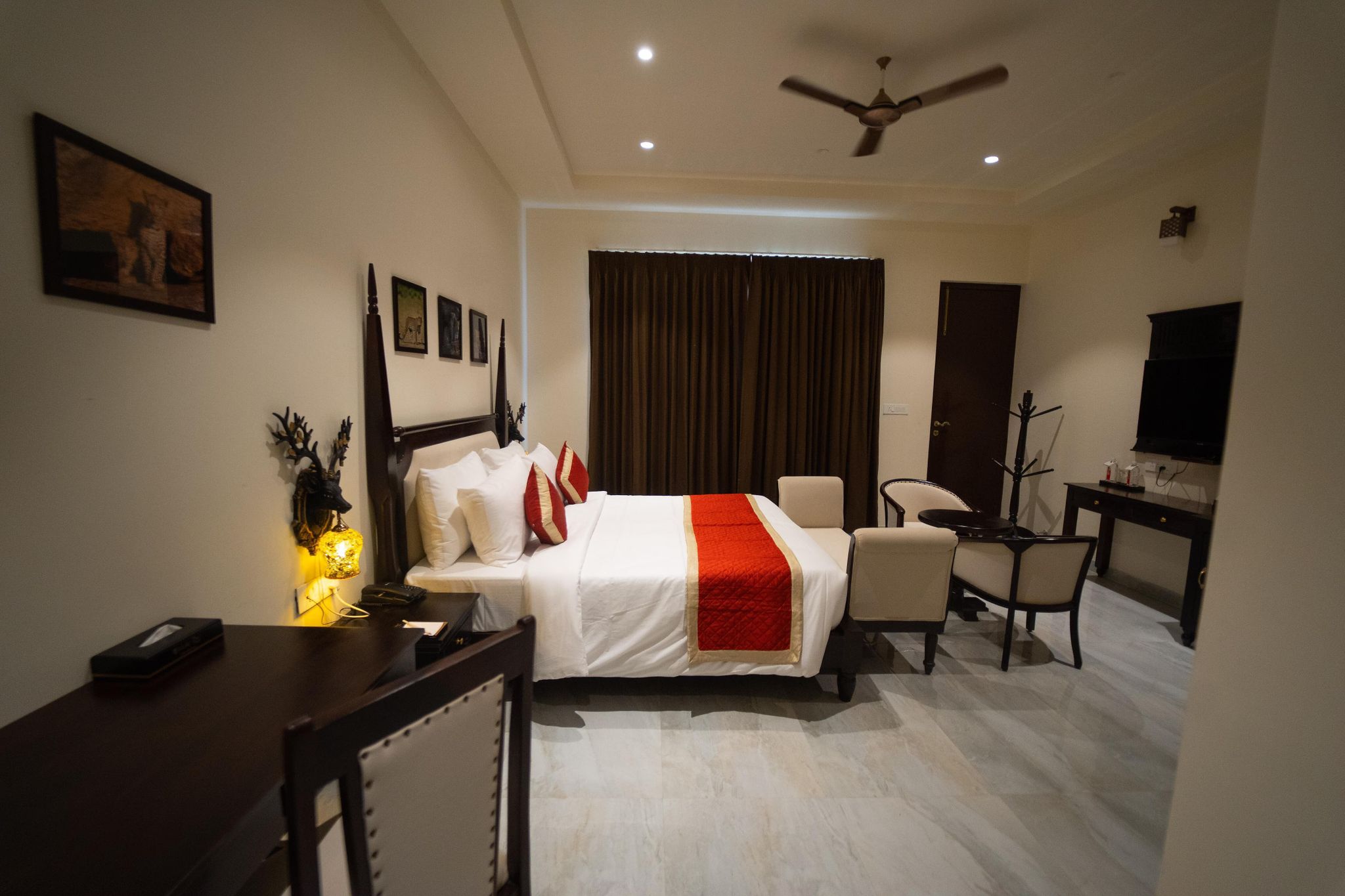 Jawai Zinc Journey by The Fern Zuper DeluxZ Room 4