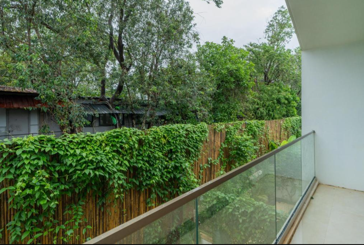 ELIVAAS Luxe 3 BHK with pvt pool | Mirai Libra
