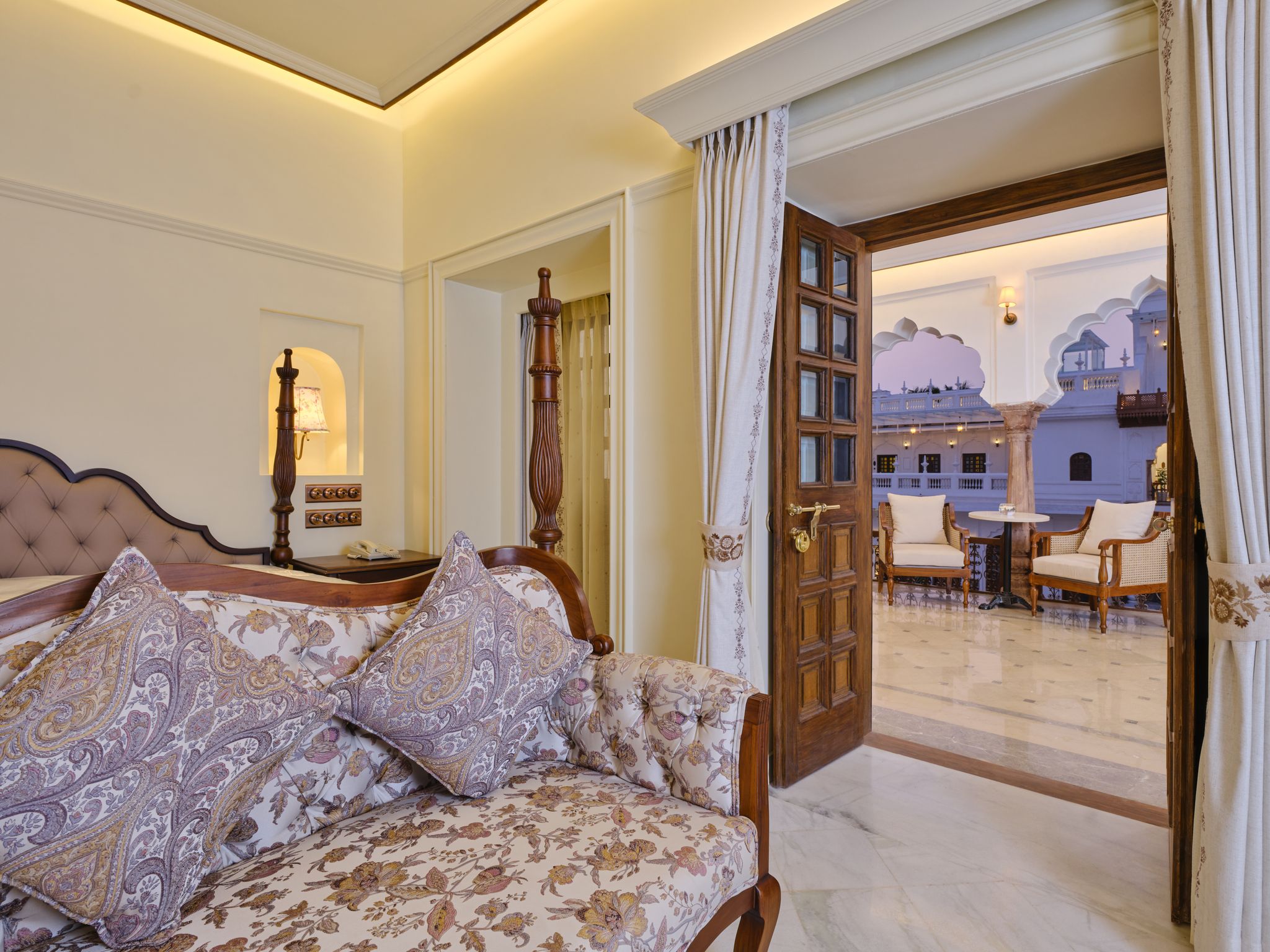 Heritage Terrace Room - Couples Only