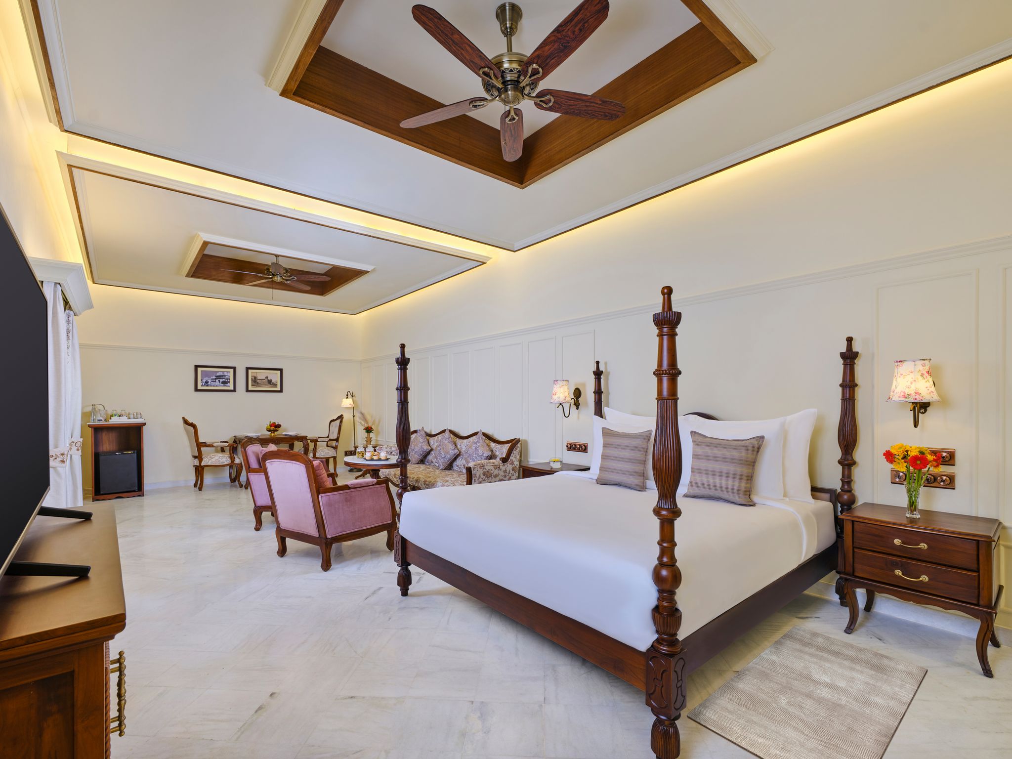 Heritage Grand Suite - Couples Only