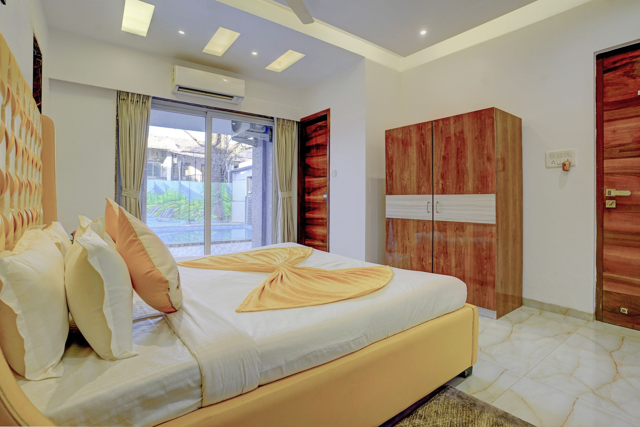Alaya Stays 4 BHK with Poolside Gazebo & Garden - Villa Nest 4 BHK with Poolside Gazebo & Garden 3