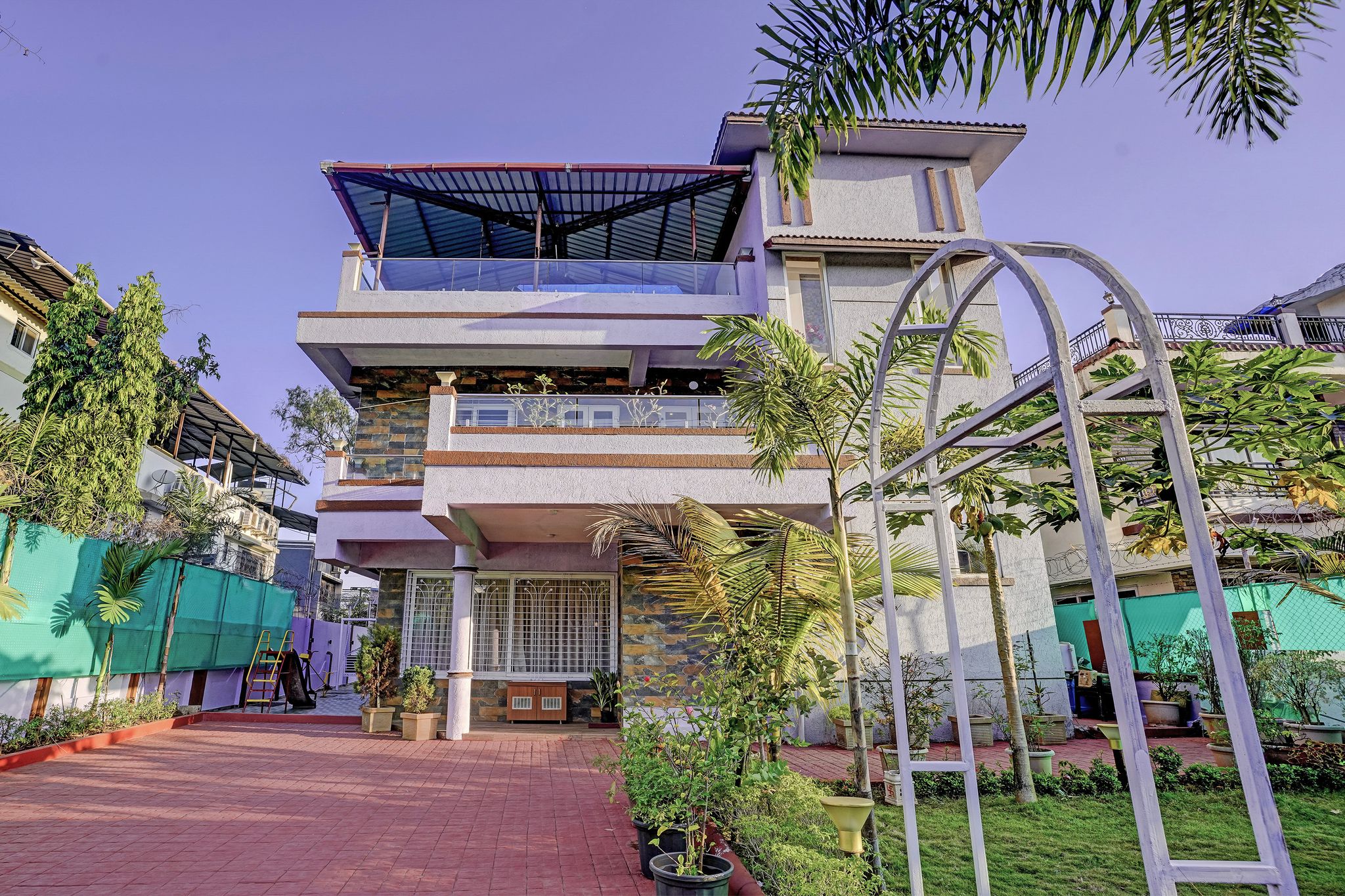 Hotel Exterior