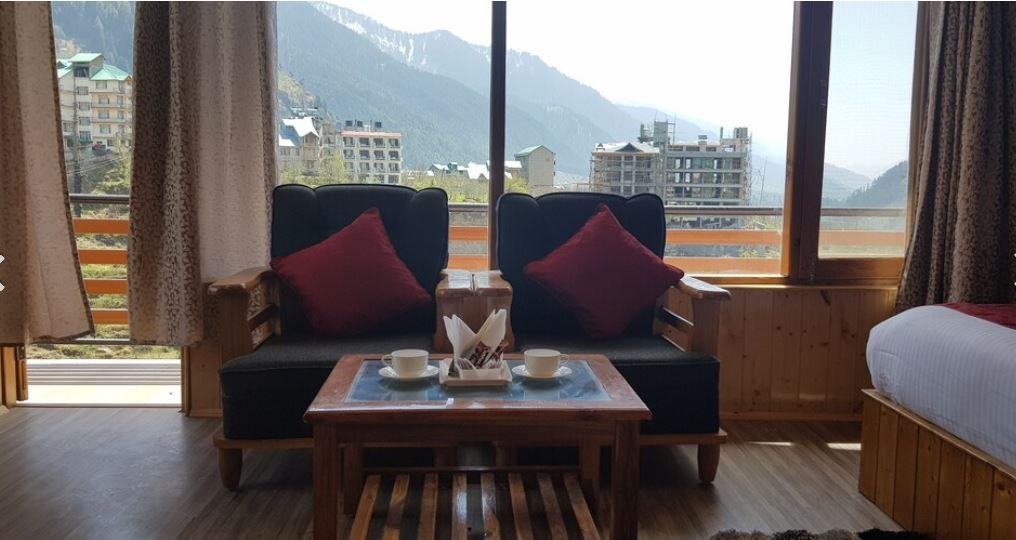 Deluxe Room with Private Balcony