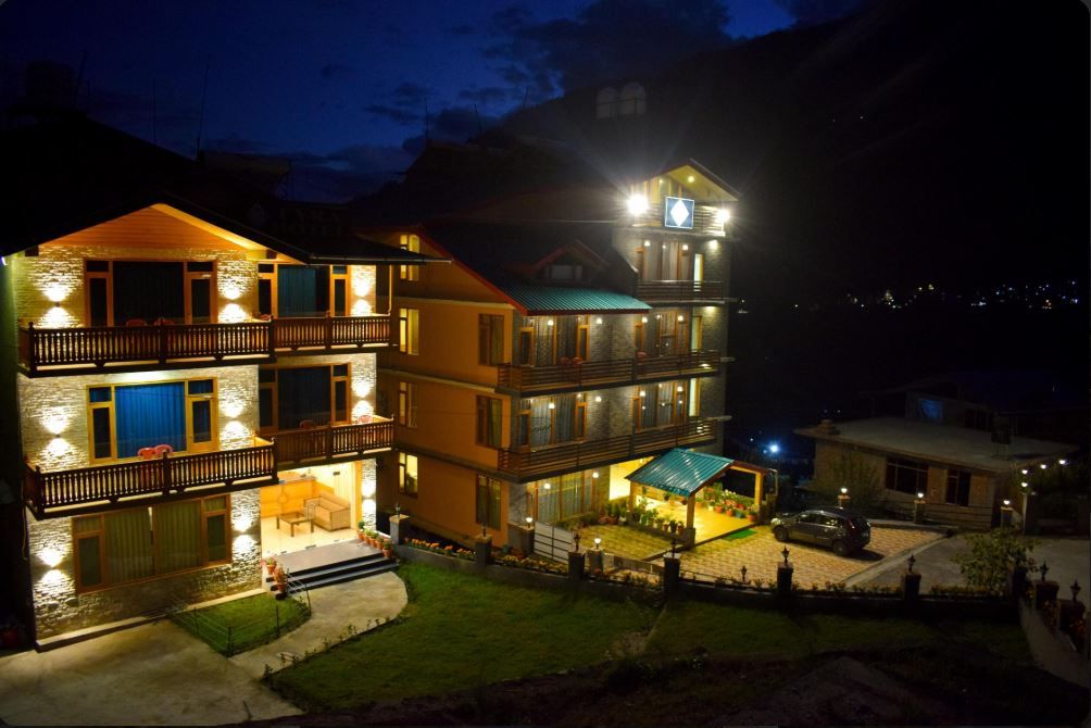  Fyra Hotel
