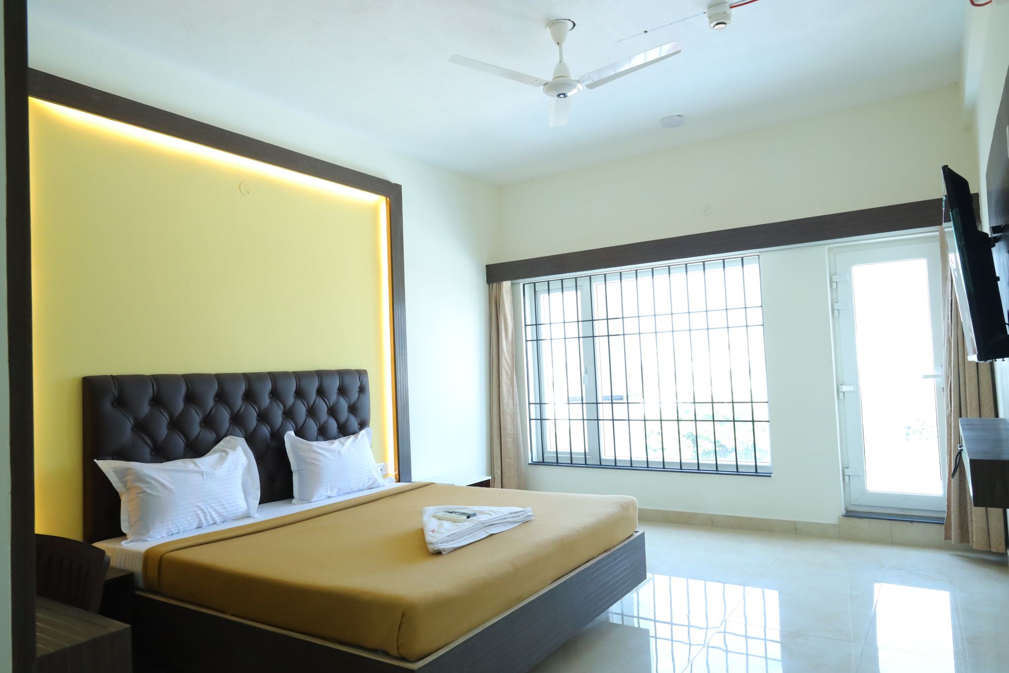 Jerry's Chateau Standard 3