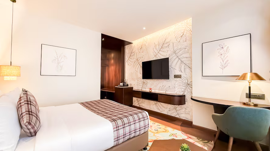 Premium Plus View Room with Standing Balcony