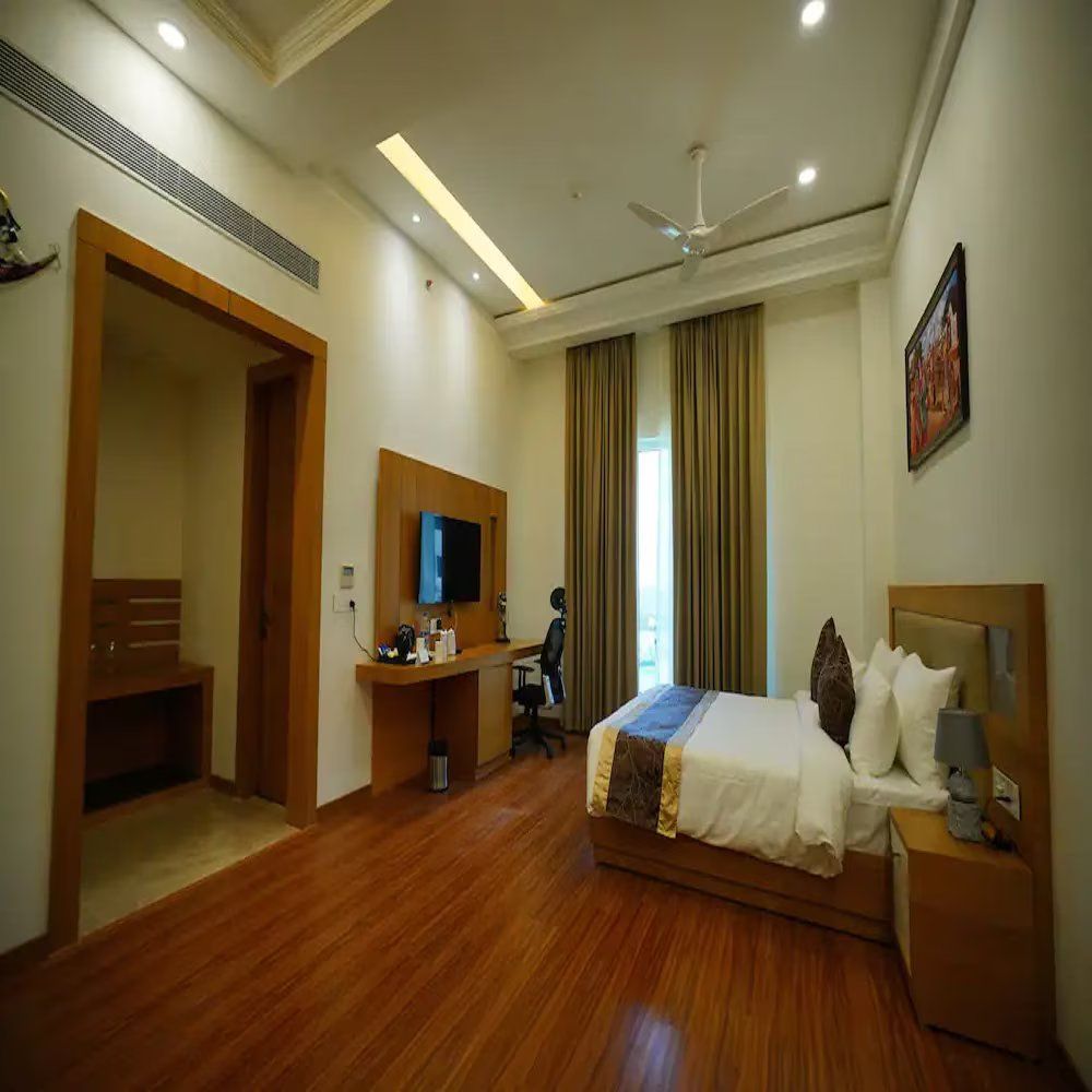 Suite Room