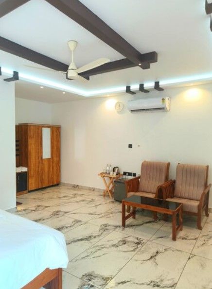 King Room With Balcony