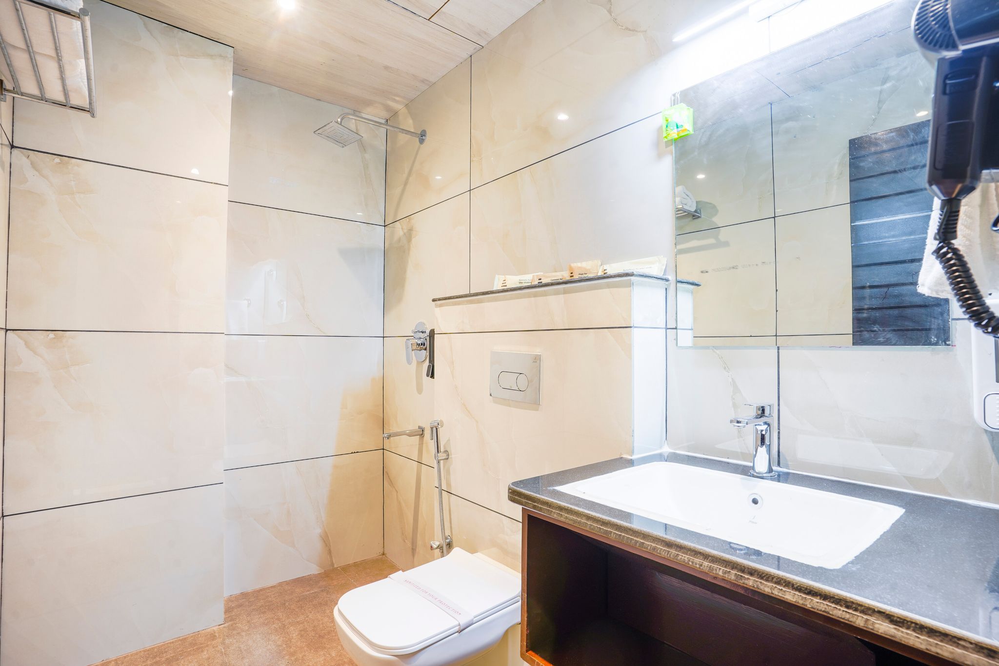 Medalio Boutique Gangtok with Mountain View Spacious Standard Room 9