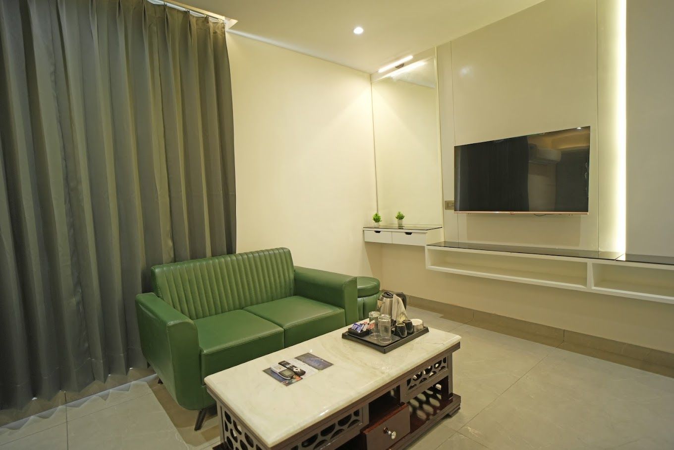  Hotel Golden Palace Standard Room 9