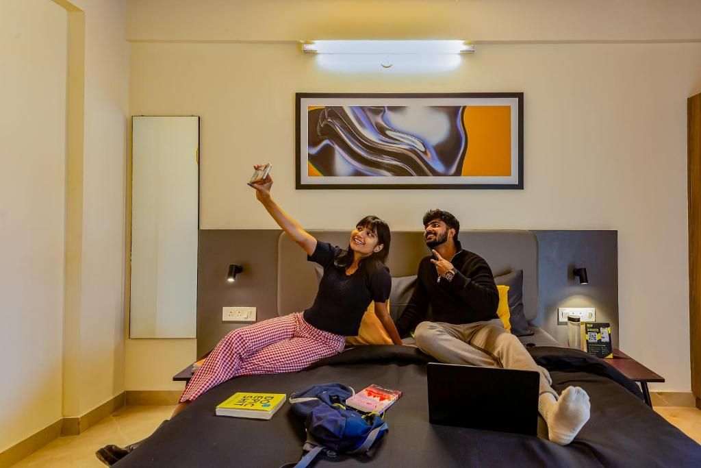 The Hosteller Bangalore, Manyata Tech Park Deluxe Double Room with Balcony 4