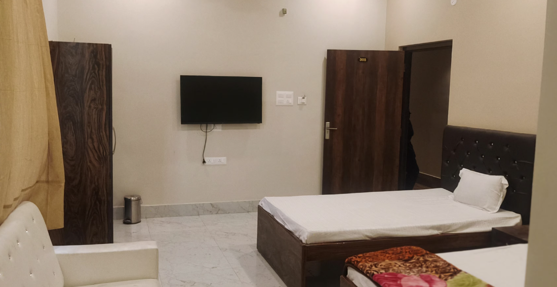 Hotel Namaste Bharat Inn Standard Non Ac 3