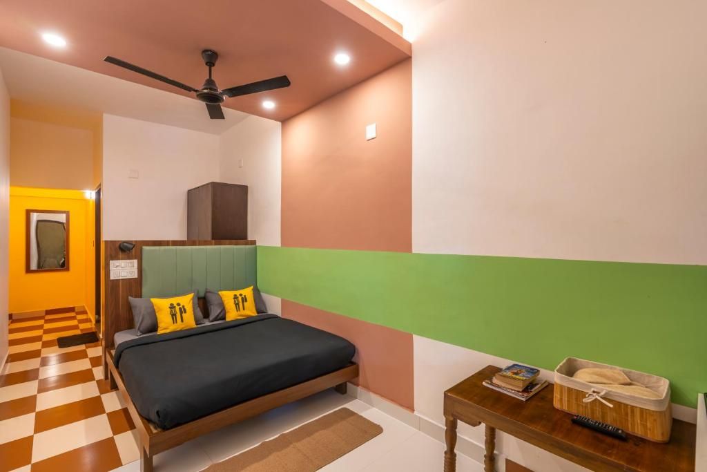 The Hosteller Wayanad, Vythiri Deluxe Double Room