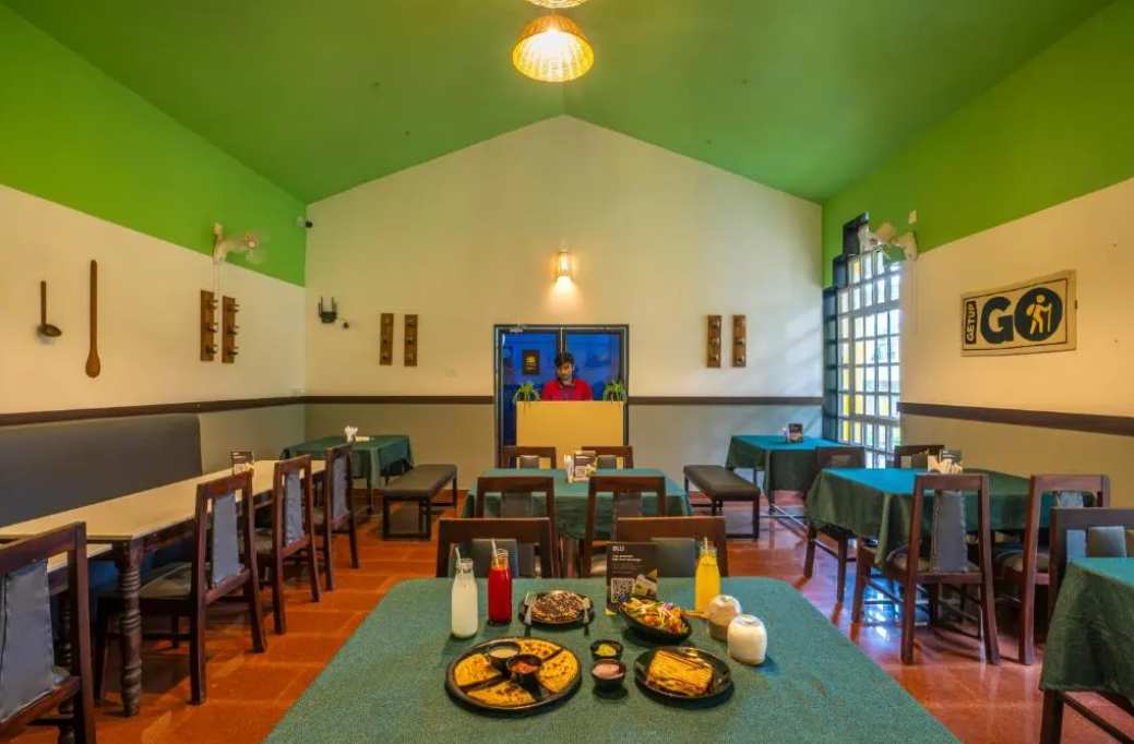 Food & Dining