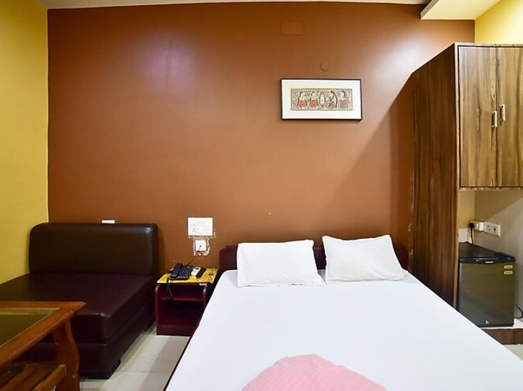 Rama Residency Super Deluxe Room 3