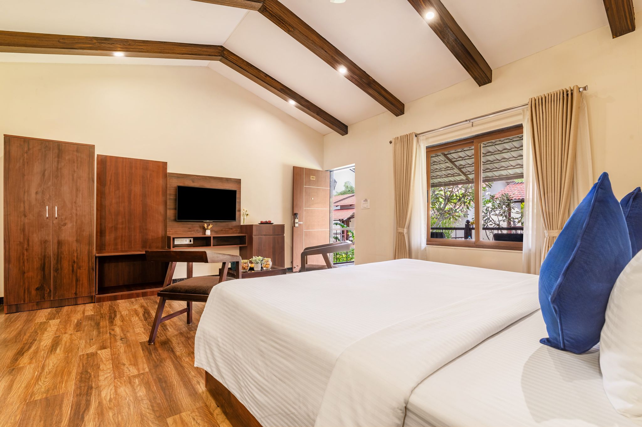 Sterling Banashree Badami Garden View Cottage with Sit out 2