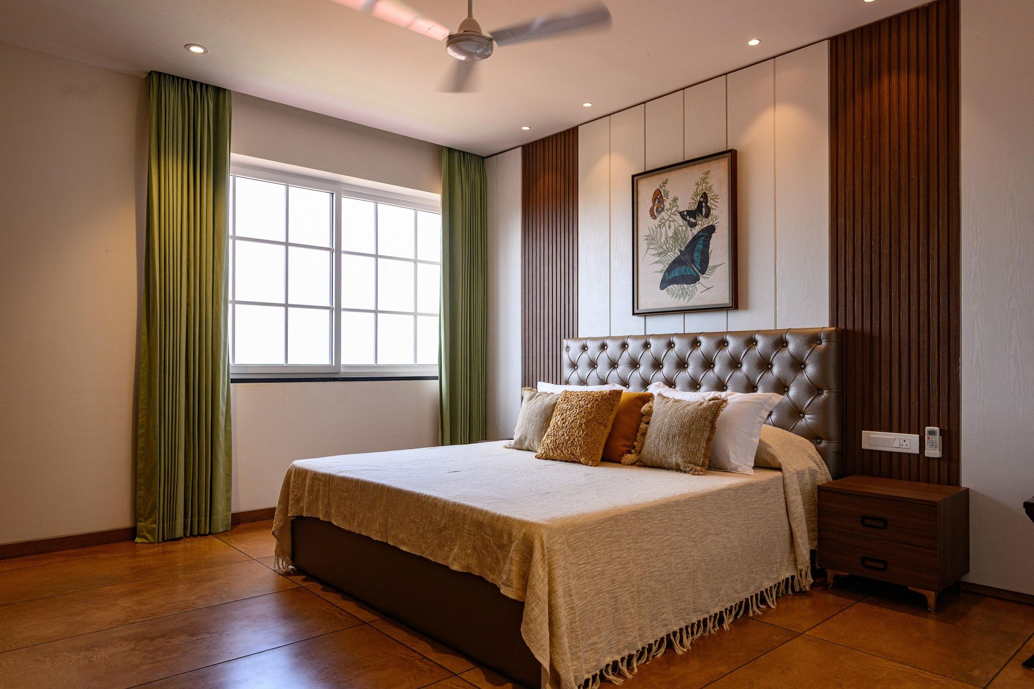 Villa with Pool View