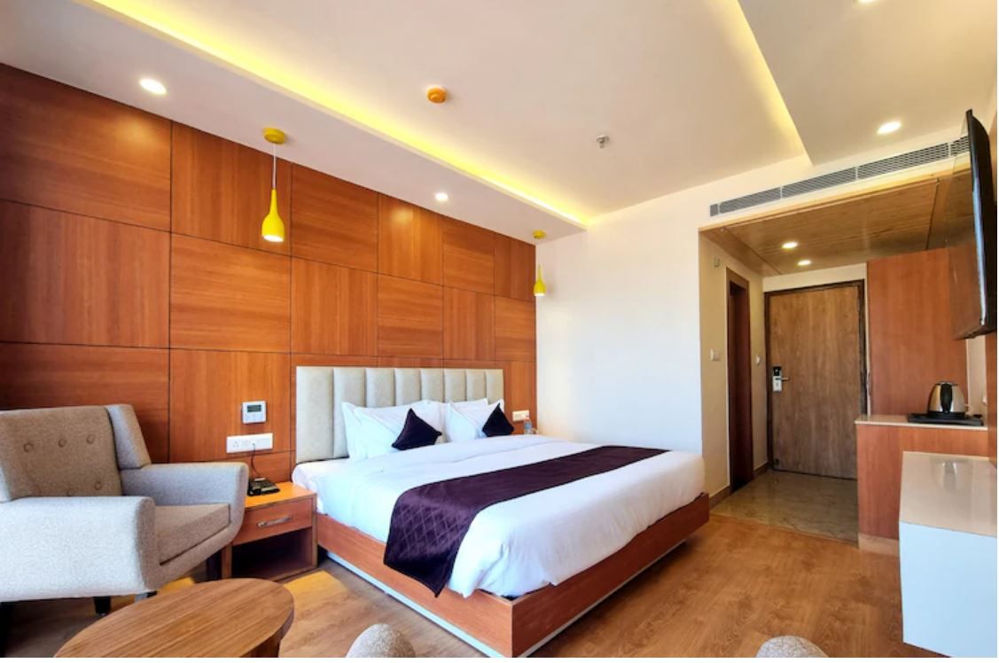 Mountain Valley View Premium Room with Mountain view and Balcony