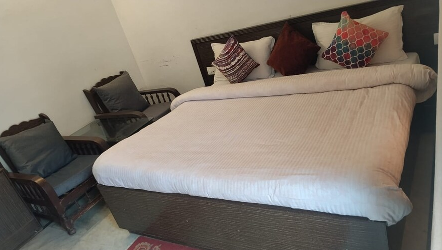 Hotel Sunshine Dharamshala Standard Room 7