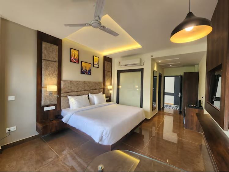 Family Suite - (With Independent road facing Balcony)