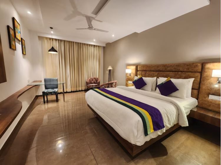 Aachman Riviera | A Riverside Hotel Executive Classic Room - (Without Balcony)