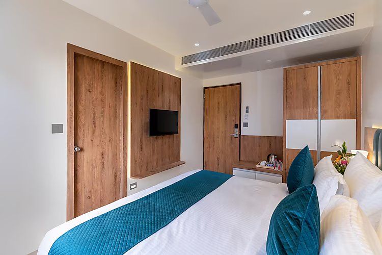 Redolence Aravali Tree Deluxe Room 3