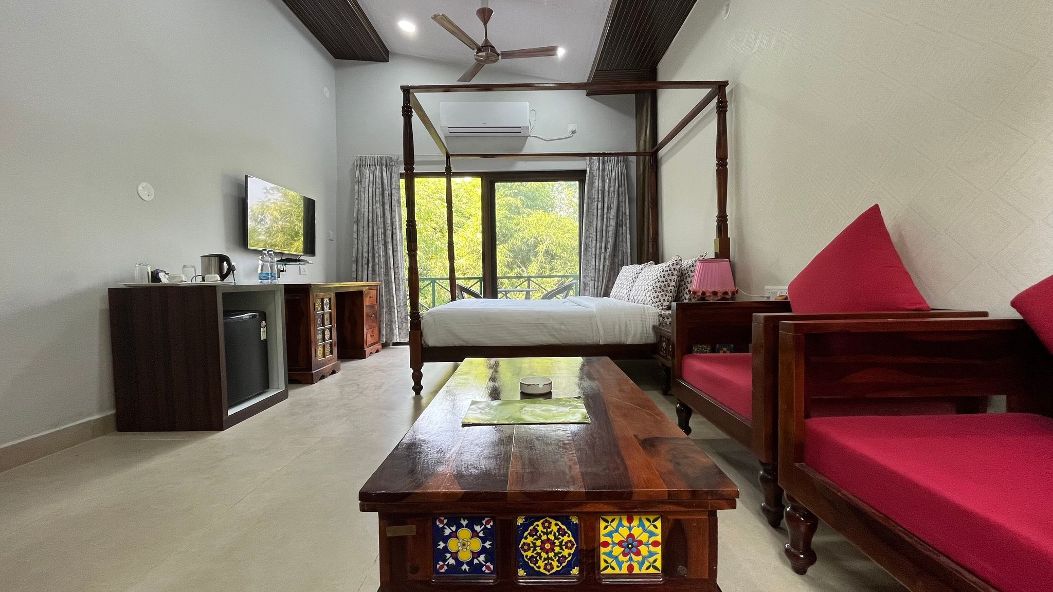 MPT JUNGLE RESORT UDAIGIRI AC Deluxe Cottage (River View) 4