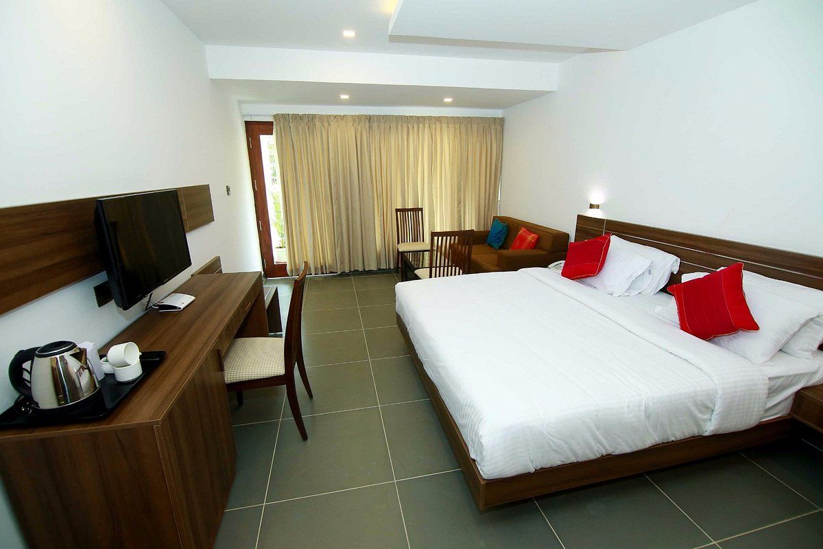 SILVER STORM RESORT ATHIRAPPILLY Executive Room