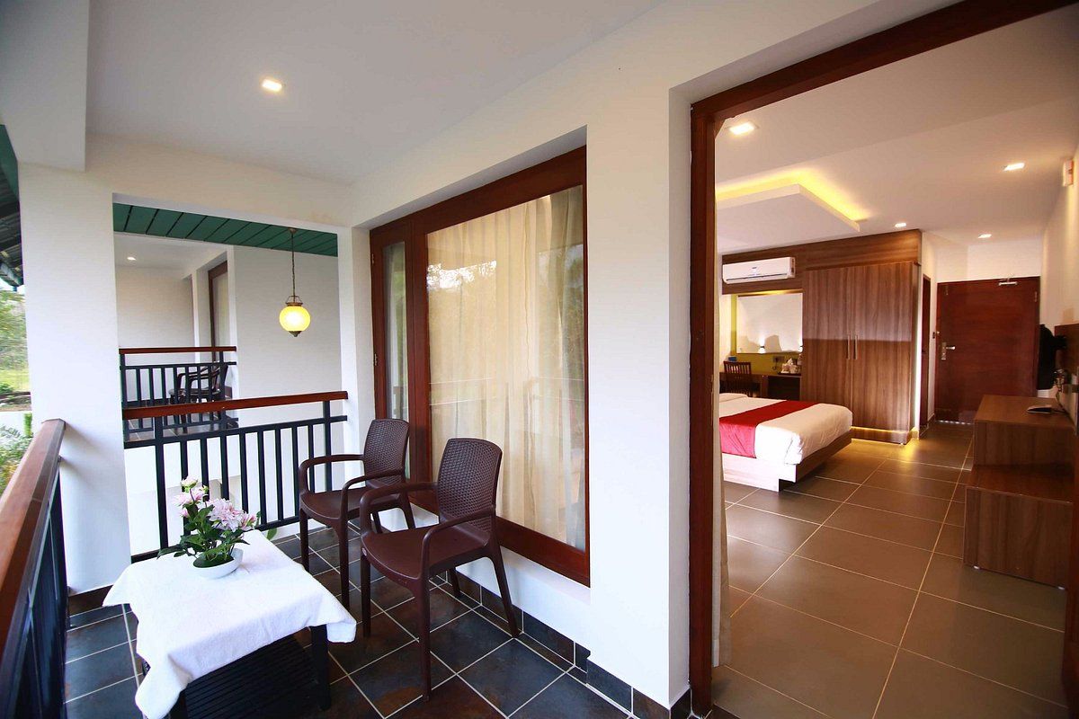 SILVER STORM RESORT ATHIRAPPILLY Executive Room 3