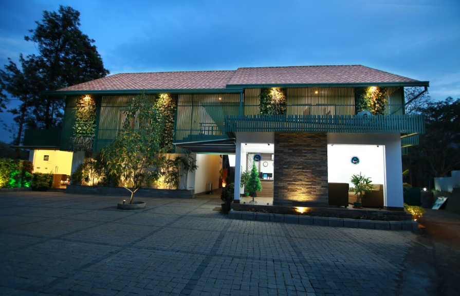 Hotel Exterior