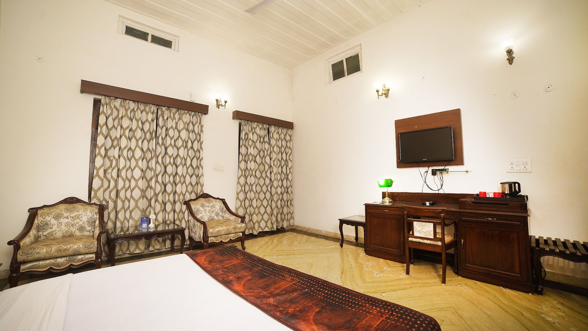 MPT Club View , Pachmarhi AC Room 4