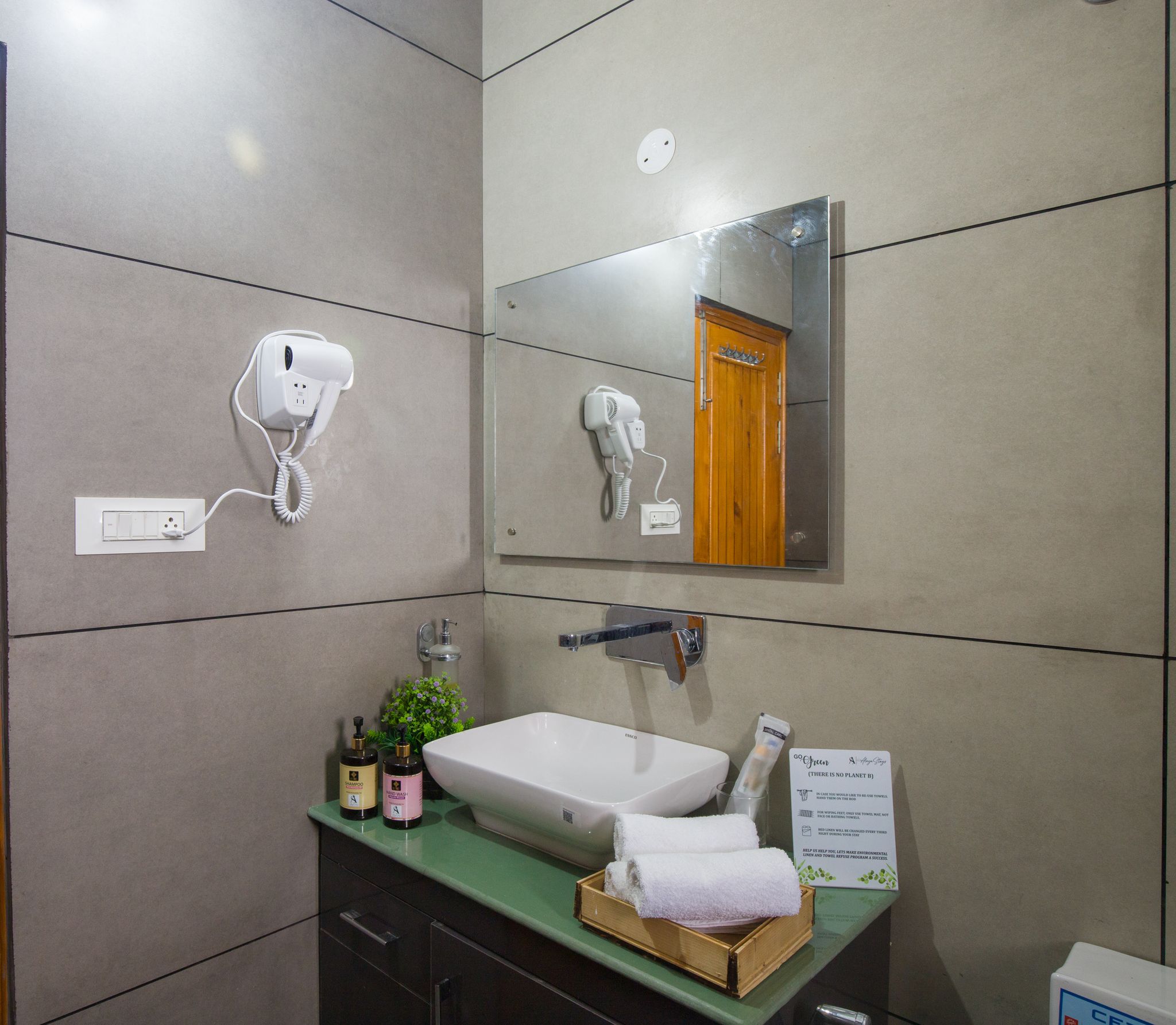 image_4561424_9feb2f5c-39c9-4293-8760-4638a08bcbf6