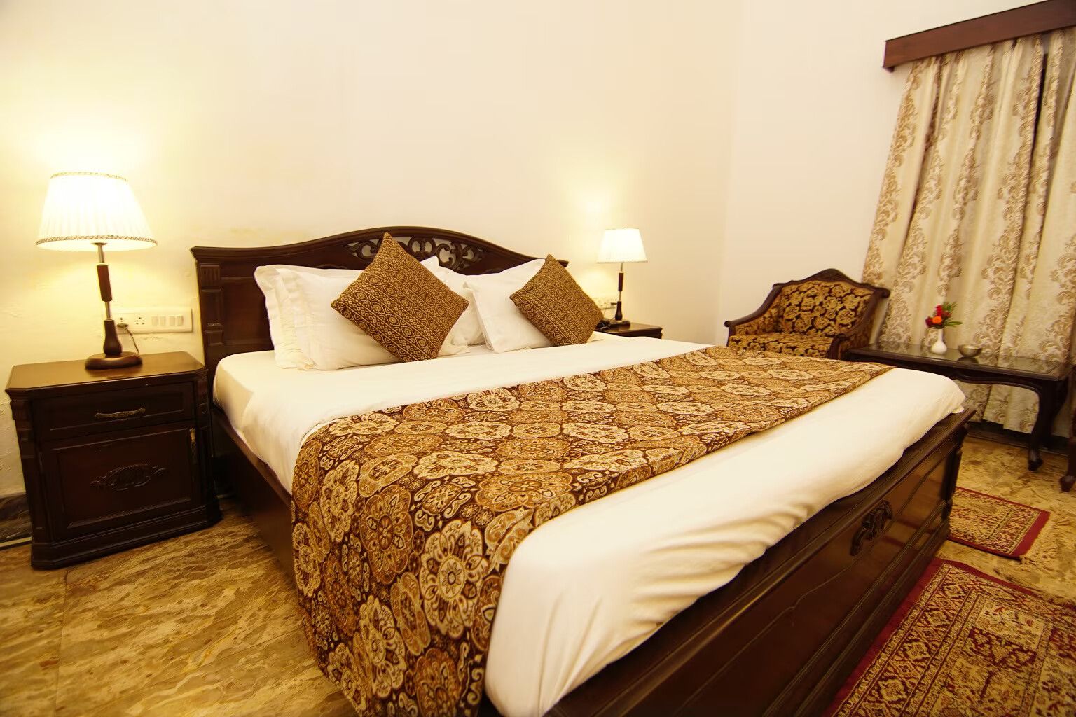 MPT Devdaru Bungalow, Pachmarhi AC 5