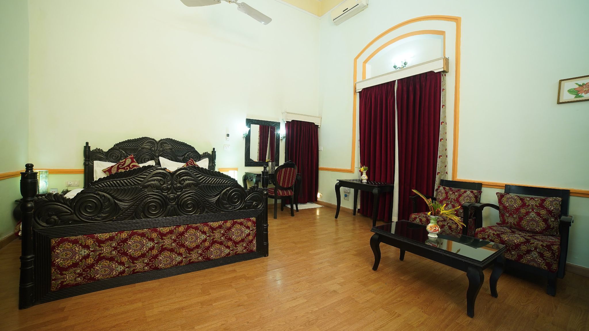 MPT Rock End Manor, Pachmarhi AC Deluxe 5