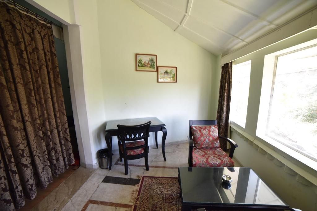 MPT Rock End Manor, Pachmarhi AC Deluxe 13