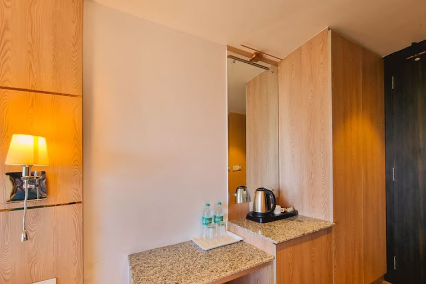 Katson Blue Dalhousie Deluxe Room without Balcony 5