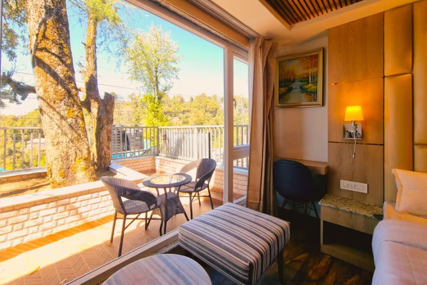 Katson Blue Dalhousie Deluxe Room without Balcony 3