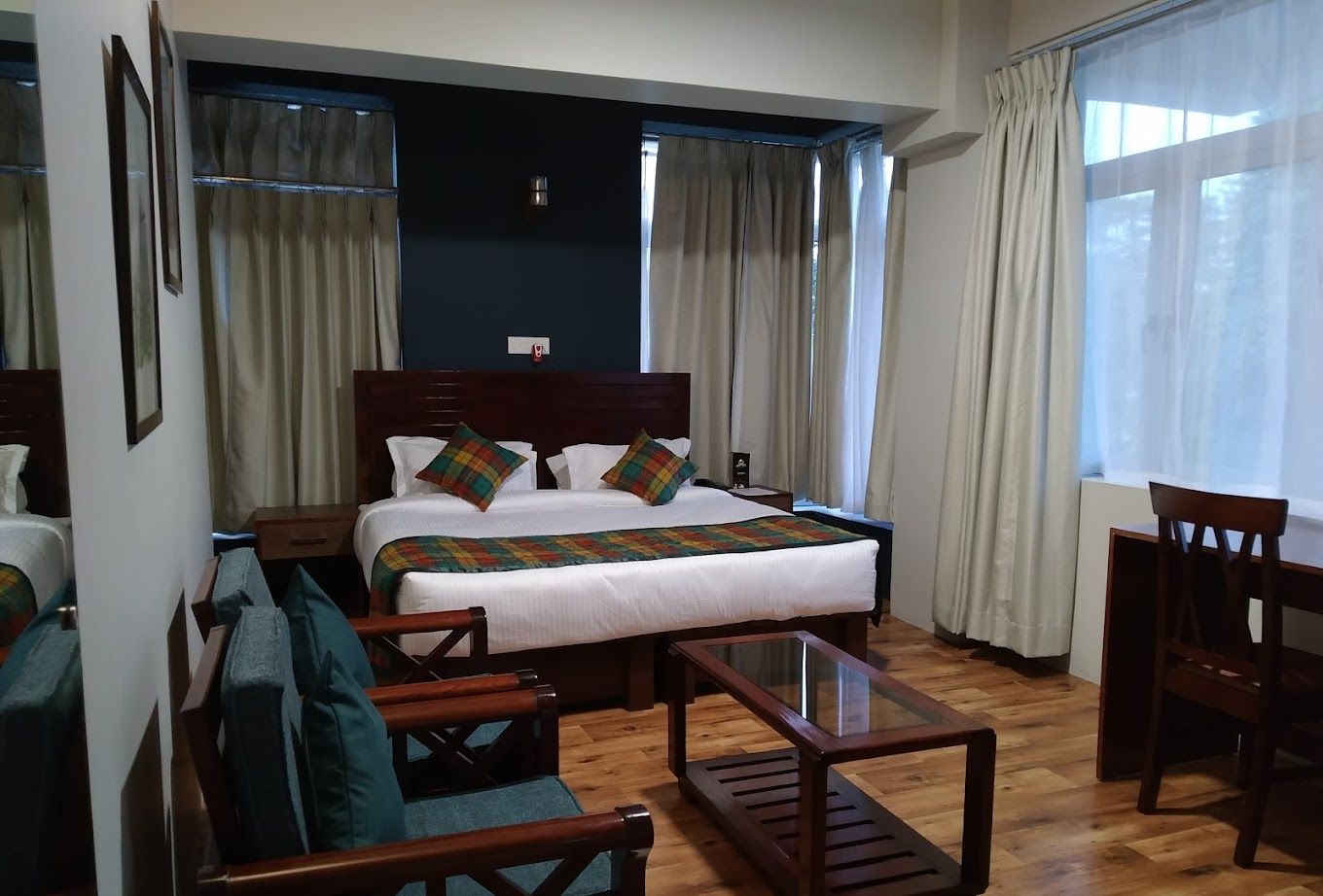 Deluxe room ( Non-Ac)