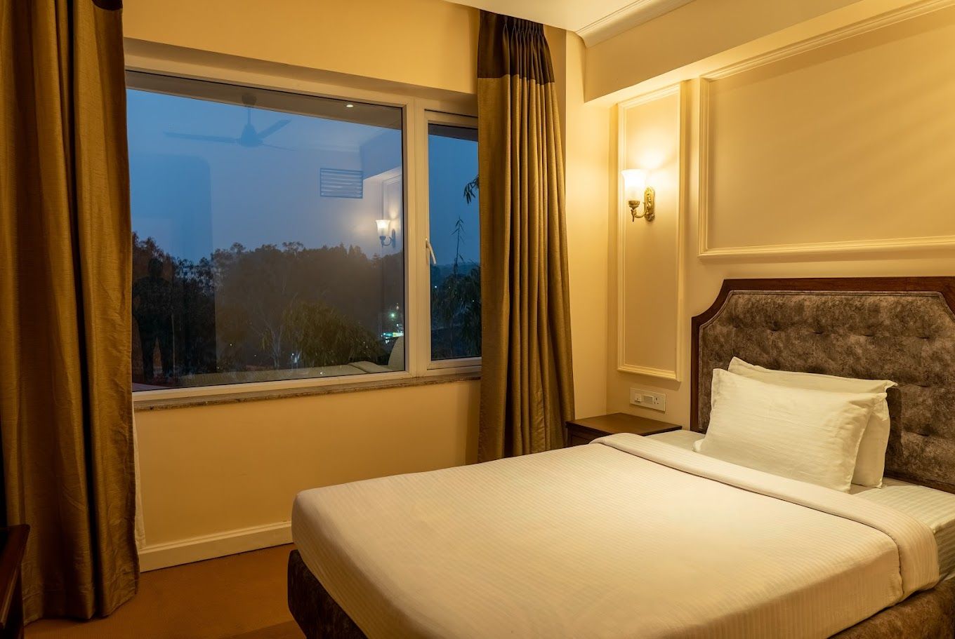 Presidential Suite with Balcony