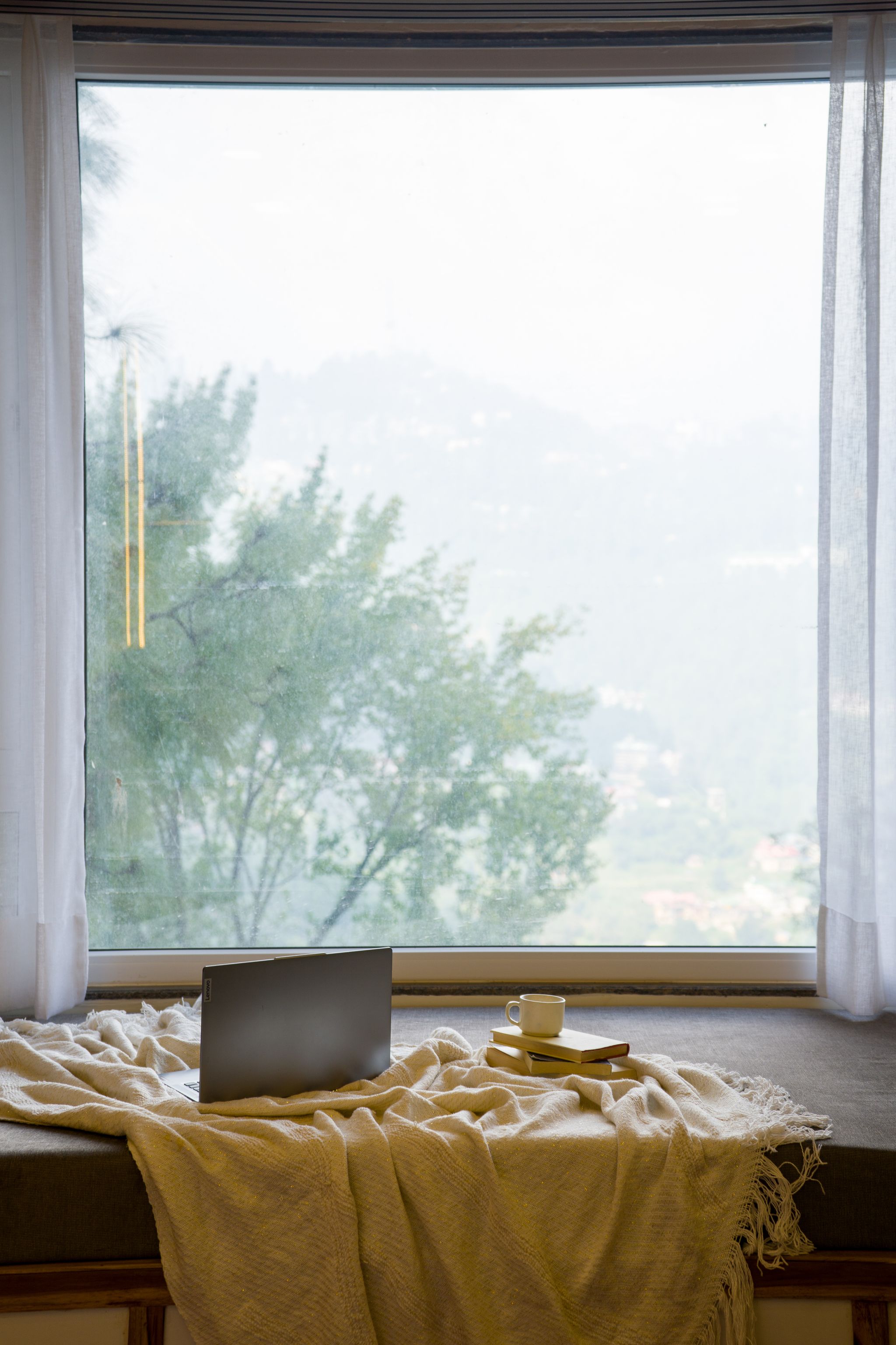 Alaya Stays 3BHK with Garden -Evaara Woods Ridge